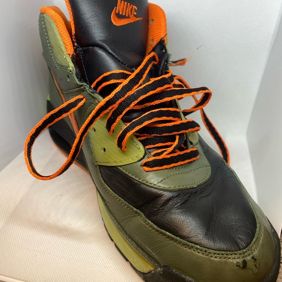 Nike - Picture 5 of 6